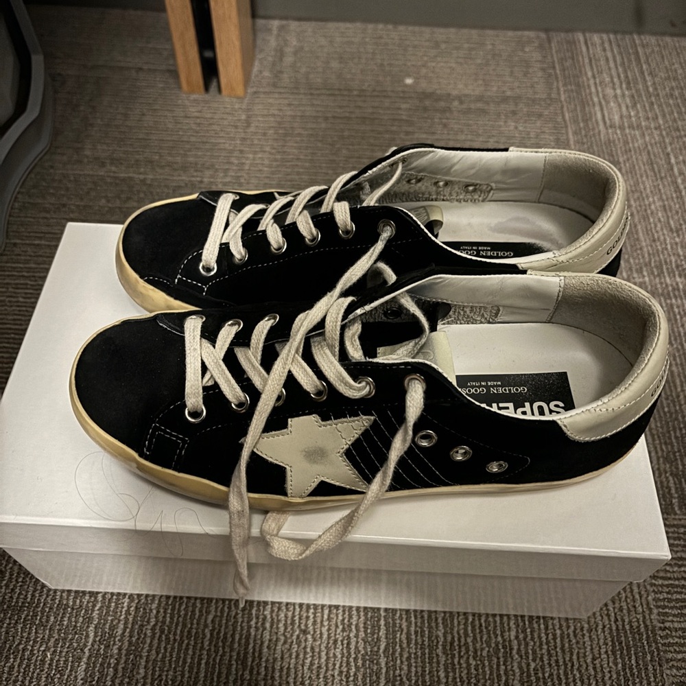 GOLDEN GOOSE SUPERSTAR SIZE 39